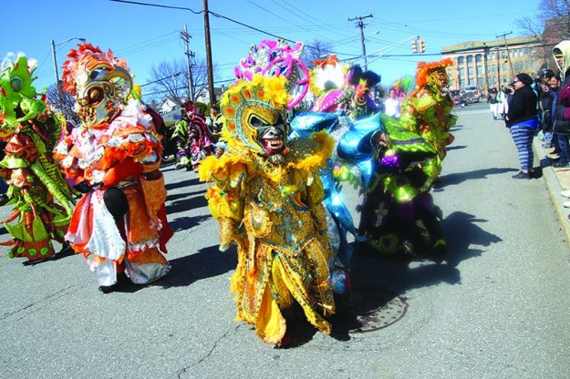 La Organización Carnavalesca de Massachusetts se lució con la presentación de los tradicionales diablos cojuelos de la República Dominicana.