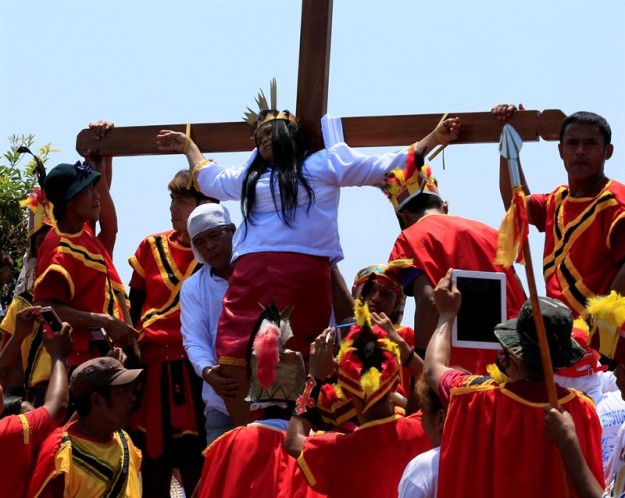 FILIPINAS-SEMANA-SANTA-13