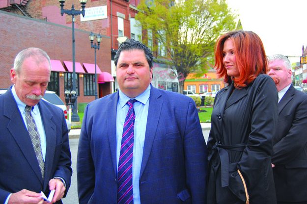➥➥El alcalde DeMaria estuvo presente.