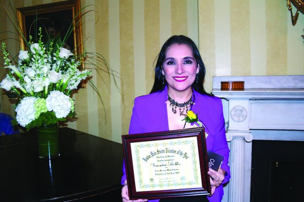 Verónica Robles.
