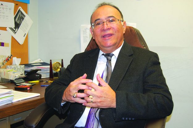 ➥➥ Frank Ramírez, director ejecutivo de EBECC, habla con El Mundo Boston.