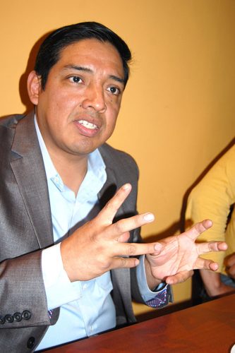 6-trump_juan gonzalez