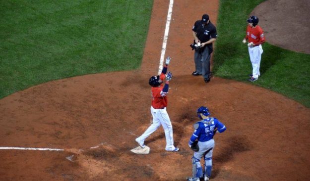 David Ortiz conectó su trigésimo octavo cuadrangular de la temporada.