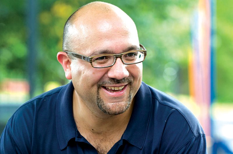 Jeffrey Sánchez encabeza poderoso comité