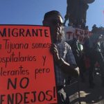 8y9-caravanamigrantesopositores4