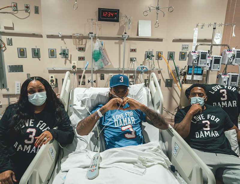 Damar Hamlin agradeciendo a todos desde el hospital