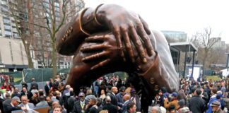 “El Abrazo” en Boston Common