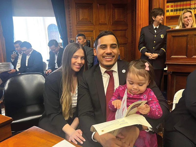 Manny Cruz with his family