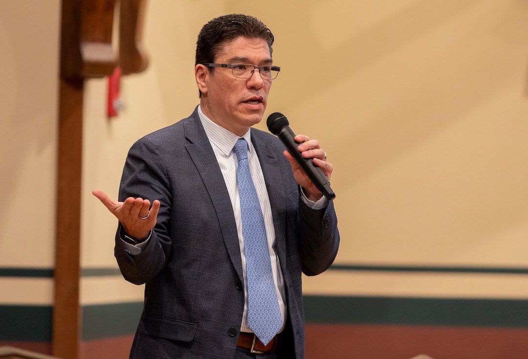 El Dr. Javier Reyes se podría convertir en uno de los líderes latinos más poderosos de Nueva Inglaterra.