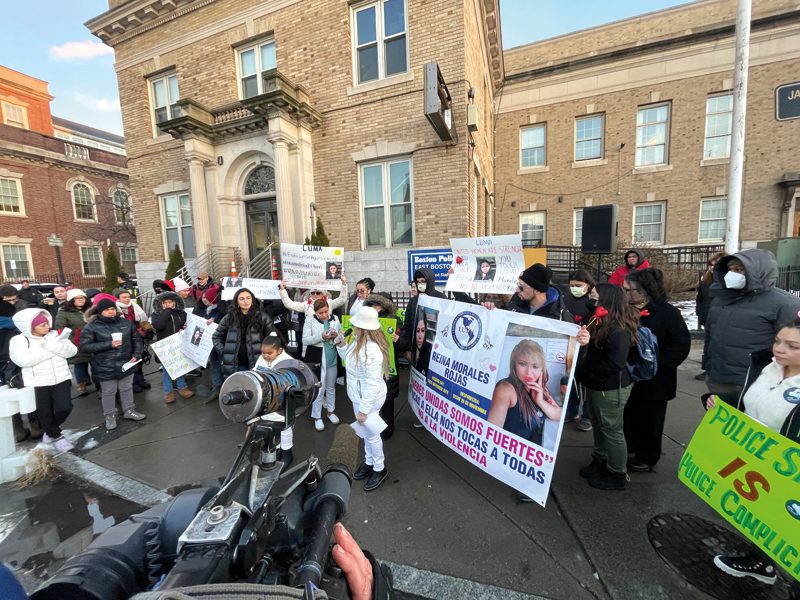 Vigilia en East Boston para encontrar a Reina Morales Rojas