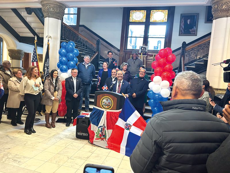 Dominicanos de fiesta en Lowell