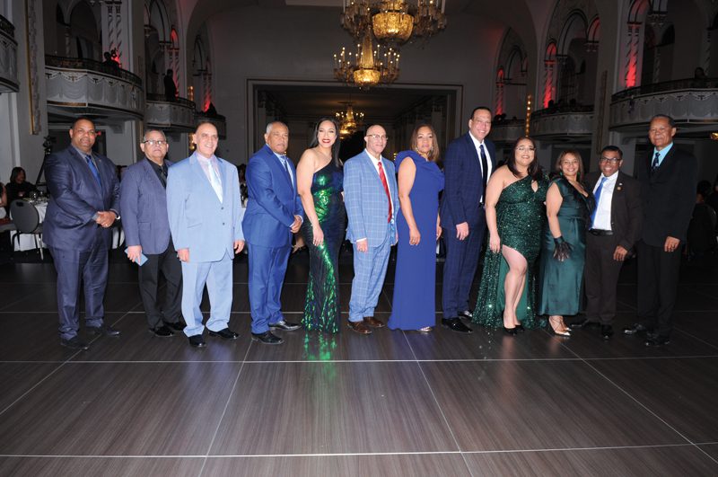 Con un amplio despliegue de calor patriótico, la Fundación Dominicana del Arte y la Cultura de Boston, celebró la acostumbrada Gala Independencia y Carnaval con motivo de conmemorar el 179 aniversario.