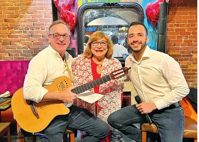 "Tardes del bolero" en el Mes del Amor