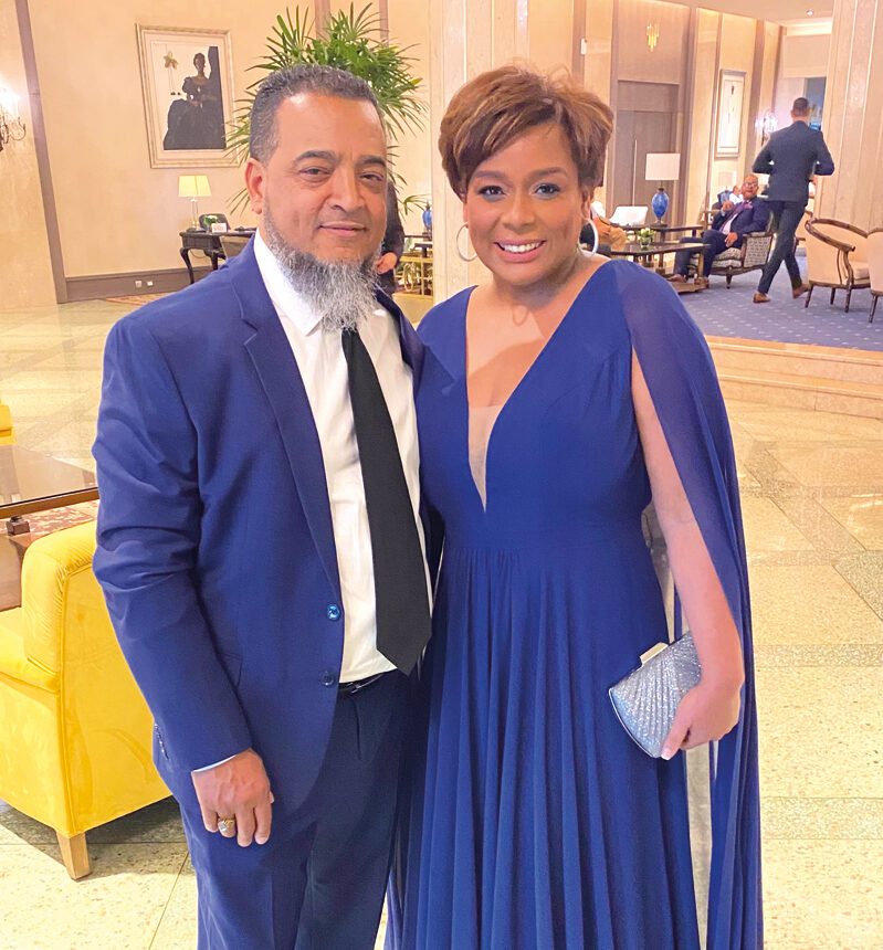 Judith Alvarez y su esposo