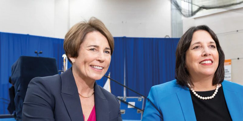 Gobernadora Healey y vice gobernadora Kim Driscoll
