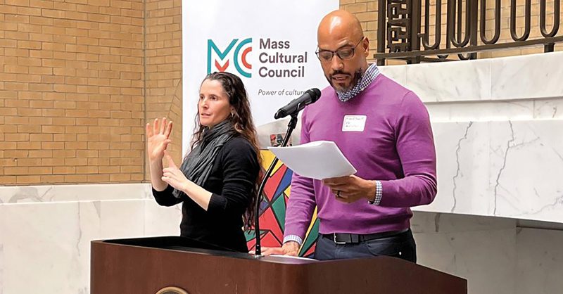 El Mass Cultural Council celebró una inversión pública histórica de $51,063,360 en el sector cultural y creativo de la Mancomunidad al anunciar los 5,218 beneficiarios de dos programas de subvenciones para la recuperación de la pandemia en una ceremonia celebrada en la Casa del Estado.