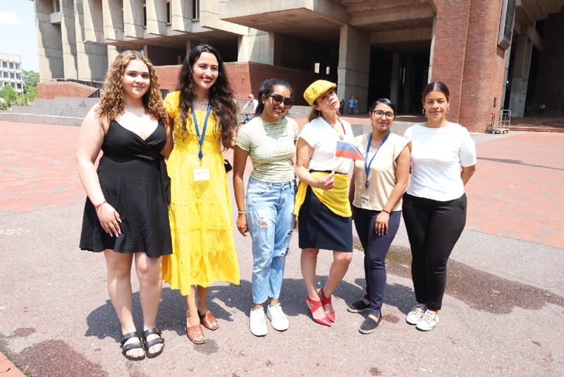 Venezolanos en City Hall de Boston