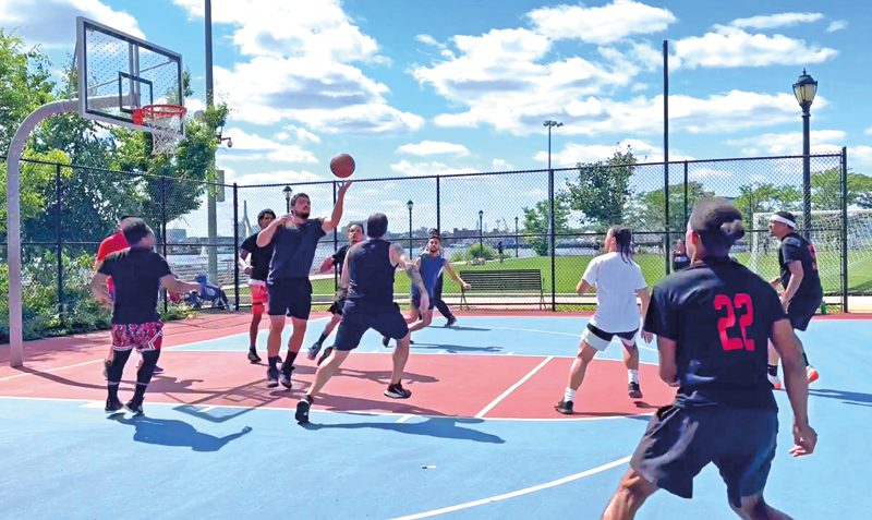 Torneo Familiar de baloncesto East Boston
