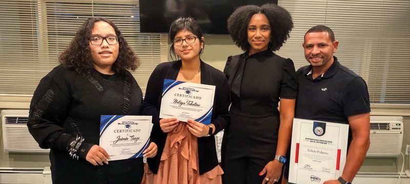 Impactante entrega
de becas, "Edwin Polanco
Scholarship Program", en Boston