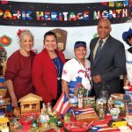Lawrence celebra la Herencia Hispana