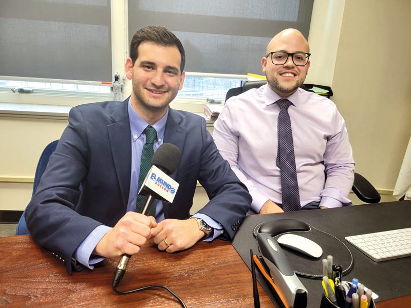 Abogados de inmigración Daniel Gazzani y Daniel Lattarulo del estudio George/Cote Law de Chelsea