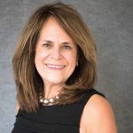Jo Ann Simons, directora ejecutiva de Northeast Arc