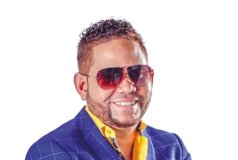 “Miguel El Artista”.