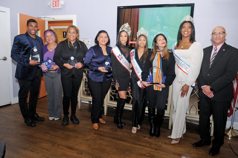 Festival Dominicano
galardona a patrocinadores
