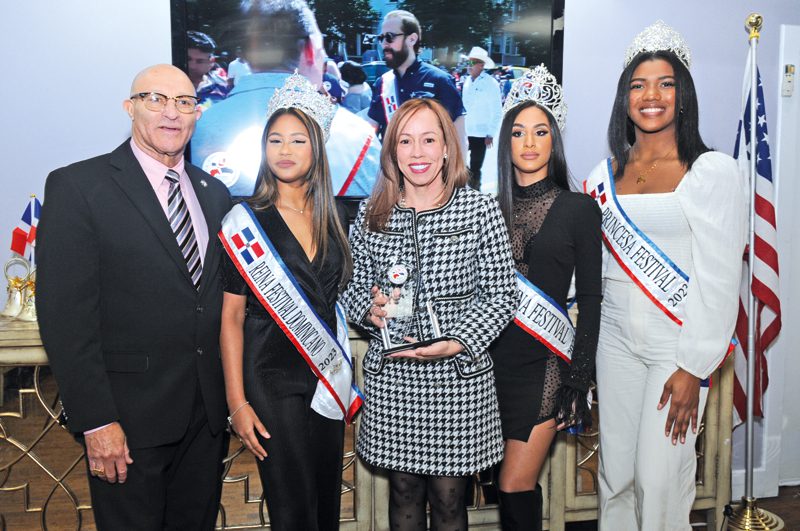 Festival Dominicano
galardona a patrocinadores