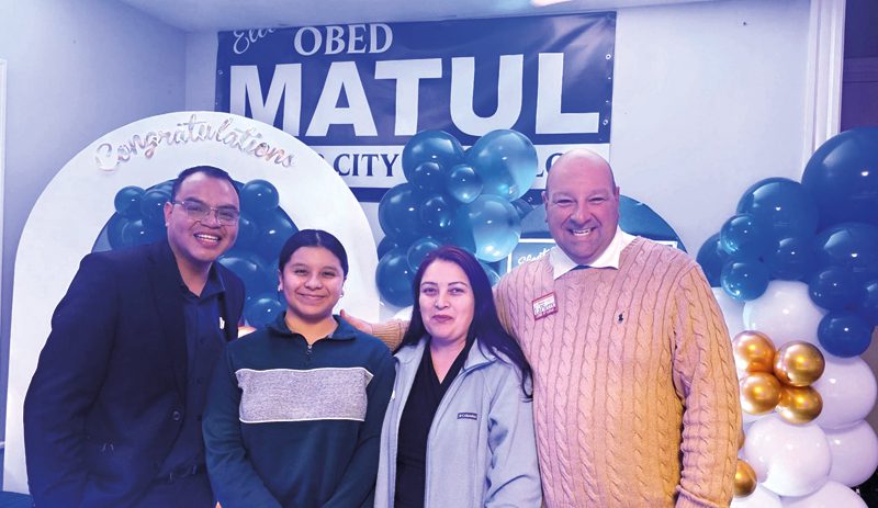 Guatemalteco, Obed Matul, hace historia como
primer concejal latino de Lynn
