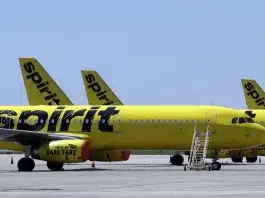 Niño de 6 años que viajó para visitar a su abuela abordó el vuelo equivocado