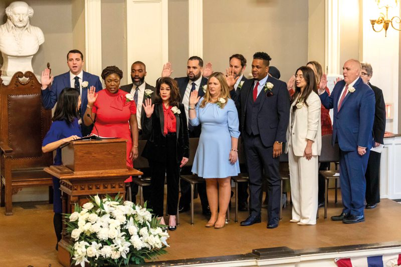 La ceremonia inaugural del nuevo Concejo Municipal tuvo como oradora principal a la alcaldesa Michelle Wu
