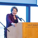 Gobernadora Maura Healey