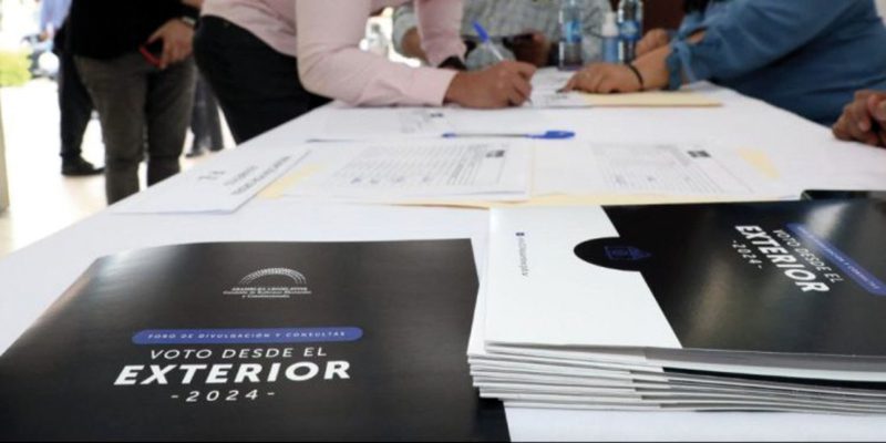 Salvadoreños en el exterior
salen a votar en masa