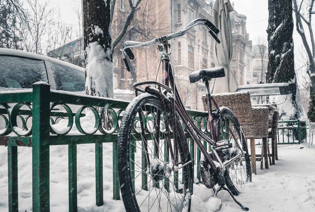 Bicicleta en la nieve