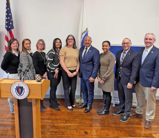 Expansión del aprendizaje en la ciudad de Lawrence Expansión del aprendizaje en la ciudad de Lawrence